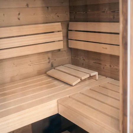 Hissala, Vue Et Sauna ジェラールメ