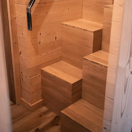 シャレー Hissala, Vue Et Sauna ジェラールメ