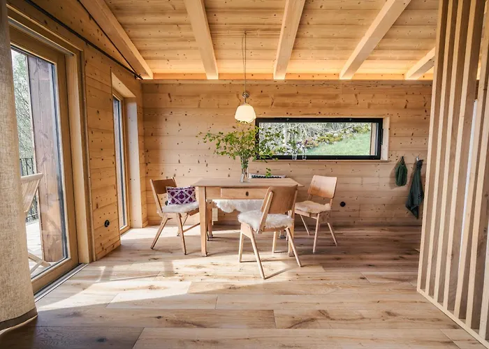 Hissala, Vue Et Sauna